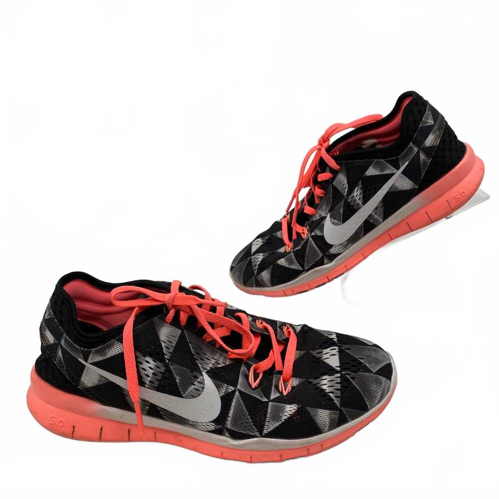 Nike Pink Black Sneakers Lace-Up | Womens 7